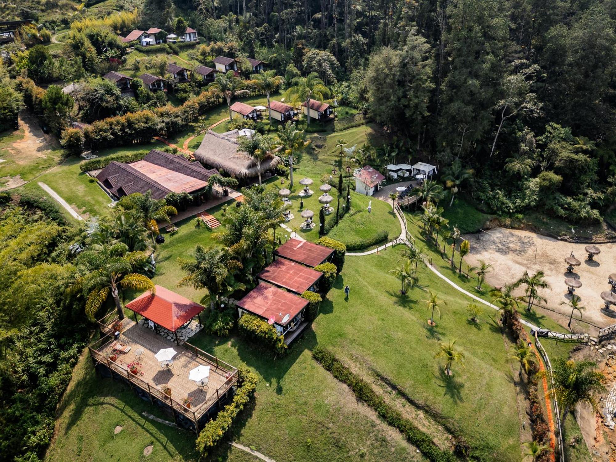 Hotel Pietrasanta Guatape Exterior photo