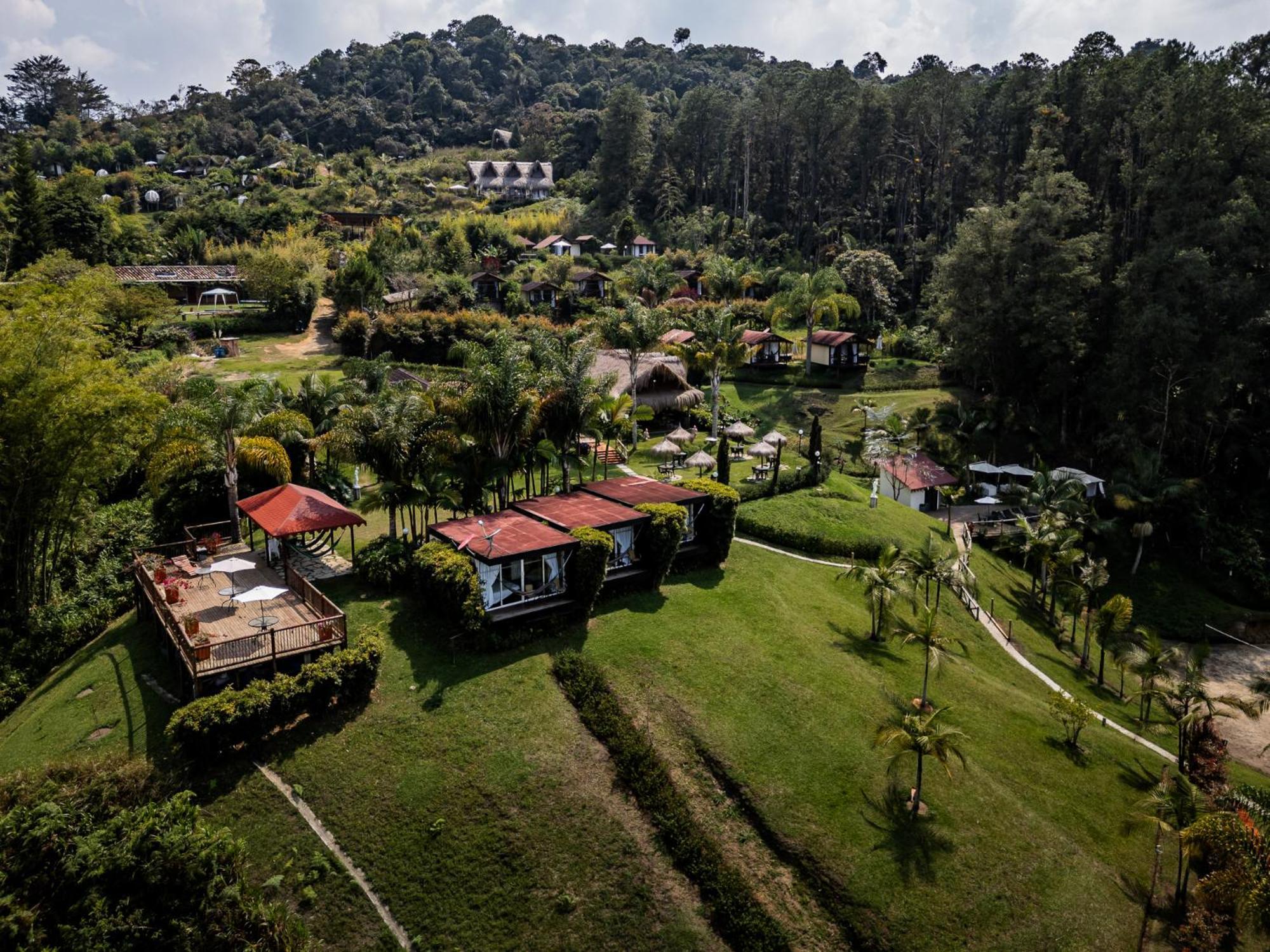 Hotel Pietrasanta Guatape Exterior photo