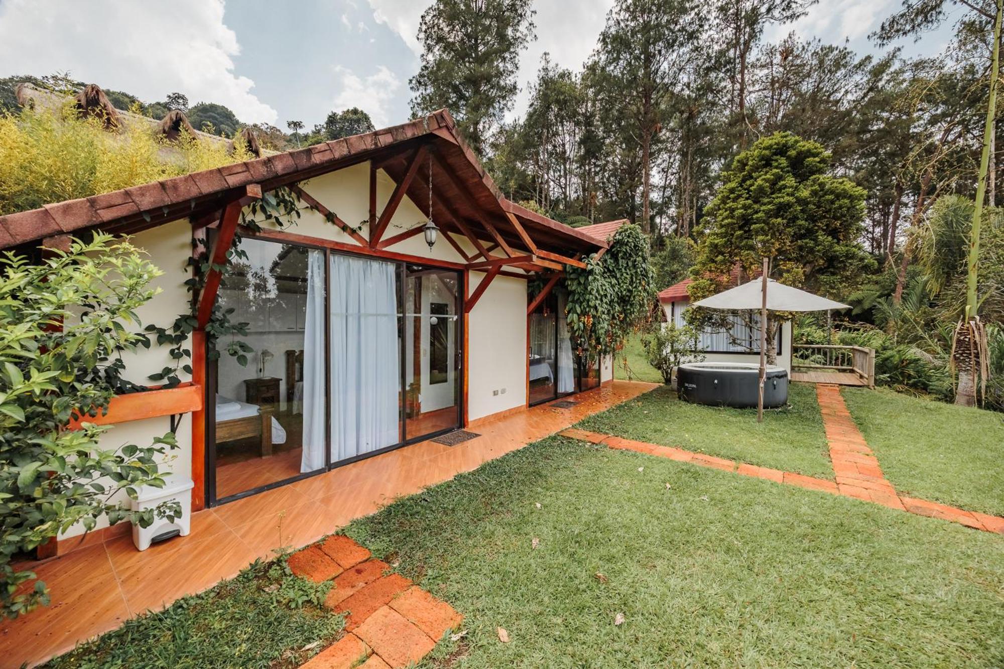 Hotel Pietrasanta Guatape Exterior photo