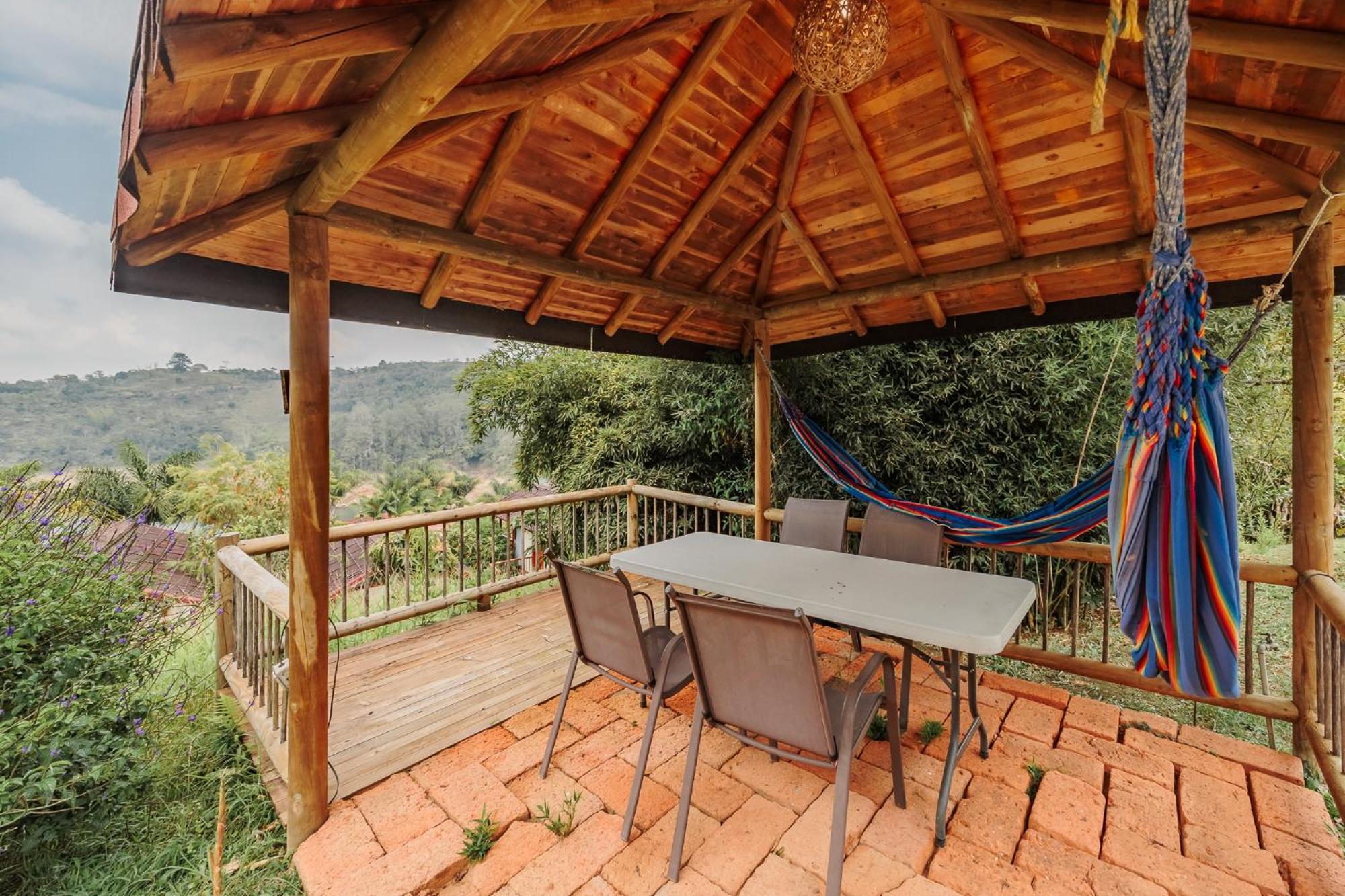 Hotel Pietrasanta Guatape Exterior photo