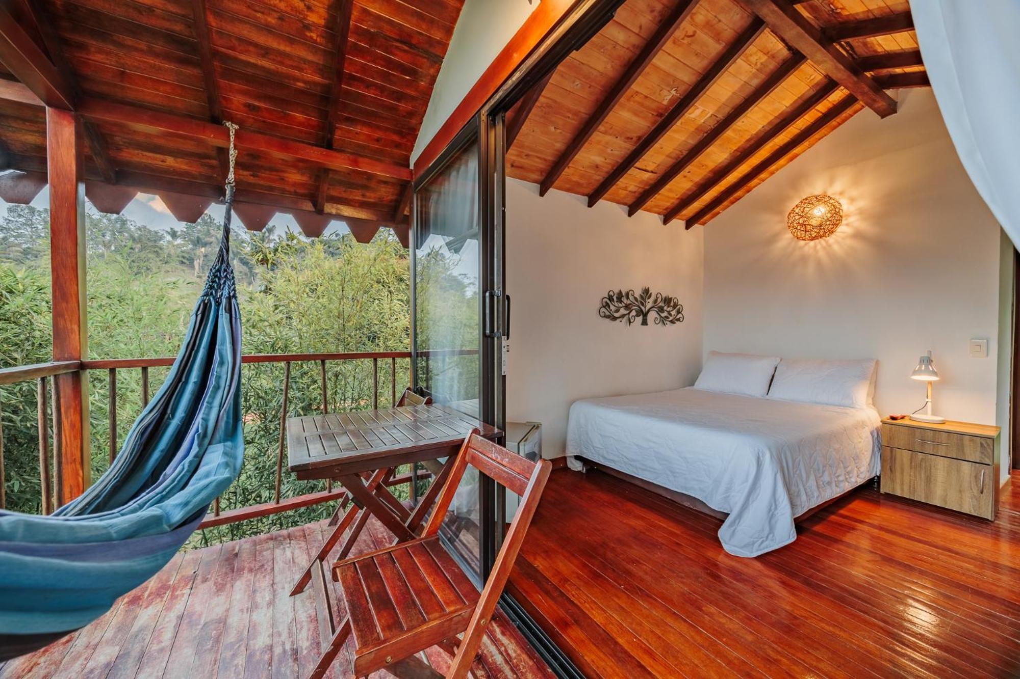 Hotel Pietrasanta Guatape Exterior photo